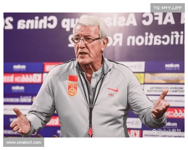 重庆国脚赛后饮酒风波:职业边界争议与舆论撕裂 重庆国脚赛后饮酒风波:职业边界争议与舆论撕裂
